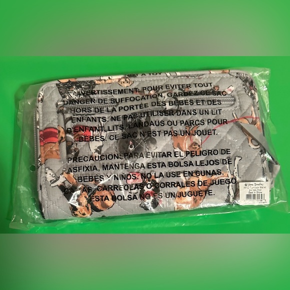 NWT Vera Bradley Small Vera Zip Tote and Turnlock Wallet Best In Show Dogs - Picture 4 of 9